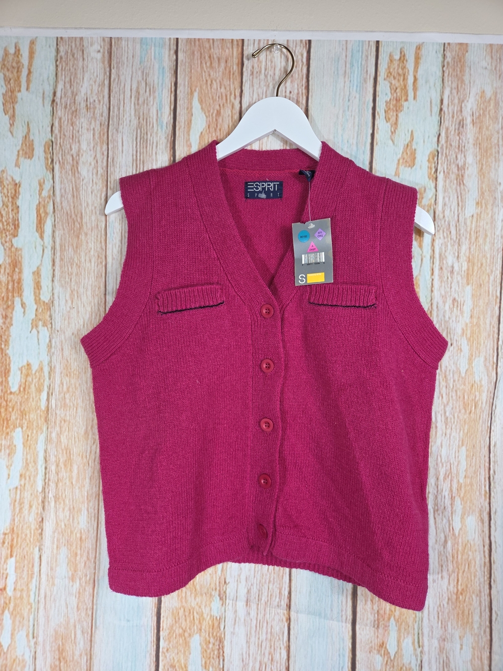 Esprit Y2k NWT!! Women's Fuchsia Knit V-Neck Button Front Vest. 100% Wool. Small